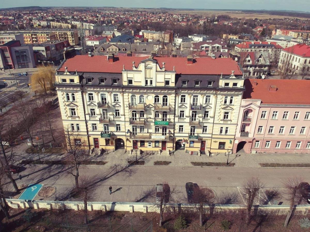 Apartamenty Sienkiewicza10 Ломжа Экстерьер фото